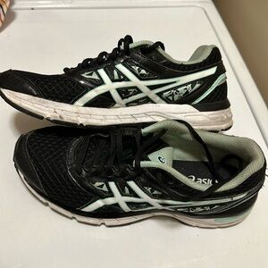 ASICS Gel Excite 4s- Ortholite